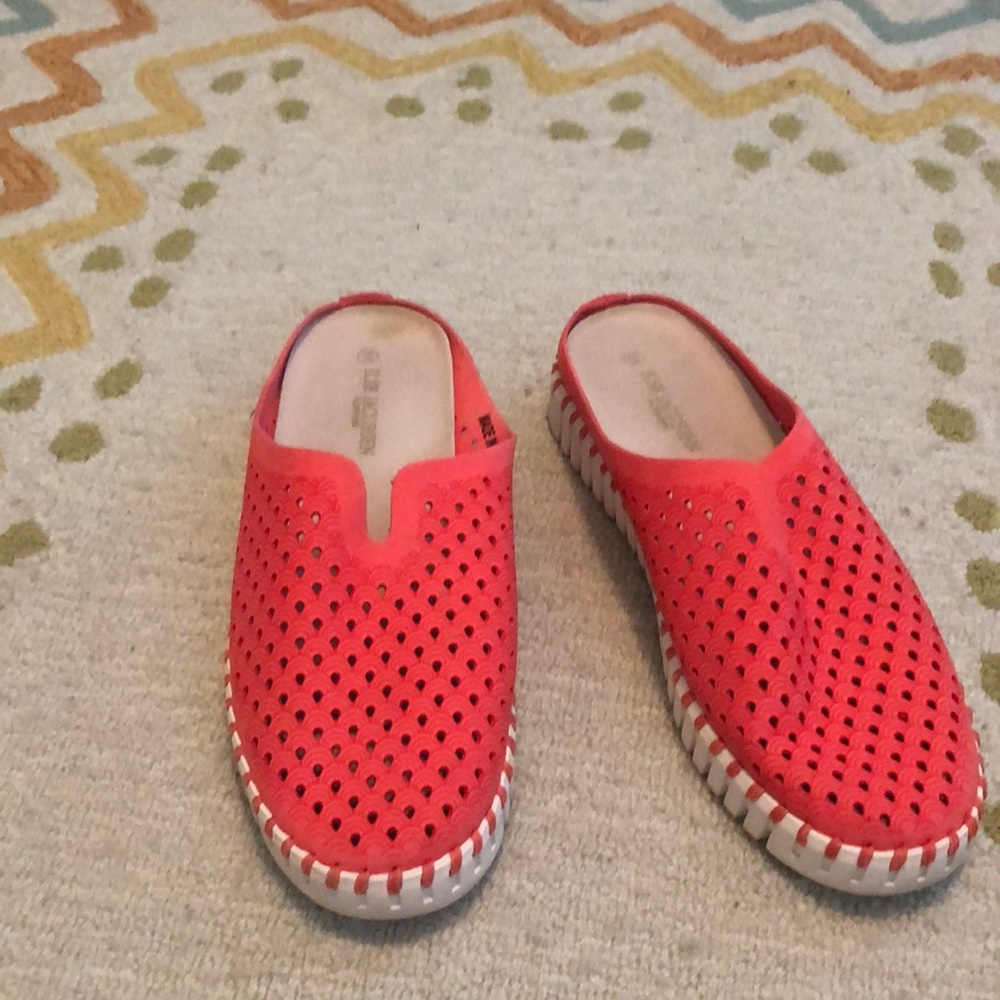 Ilse Jacobsen slip on flat